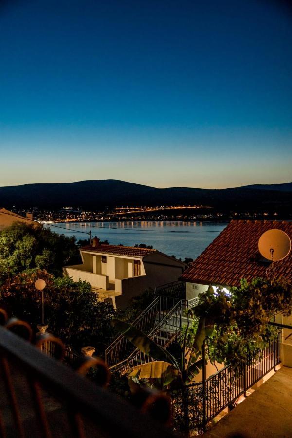 With Terrace And Sea View - Lucic