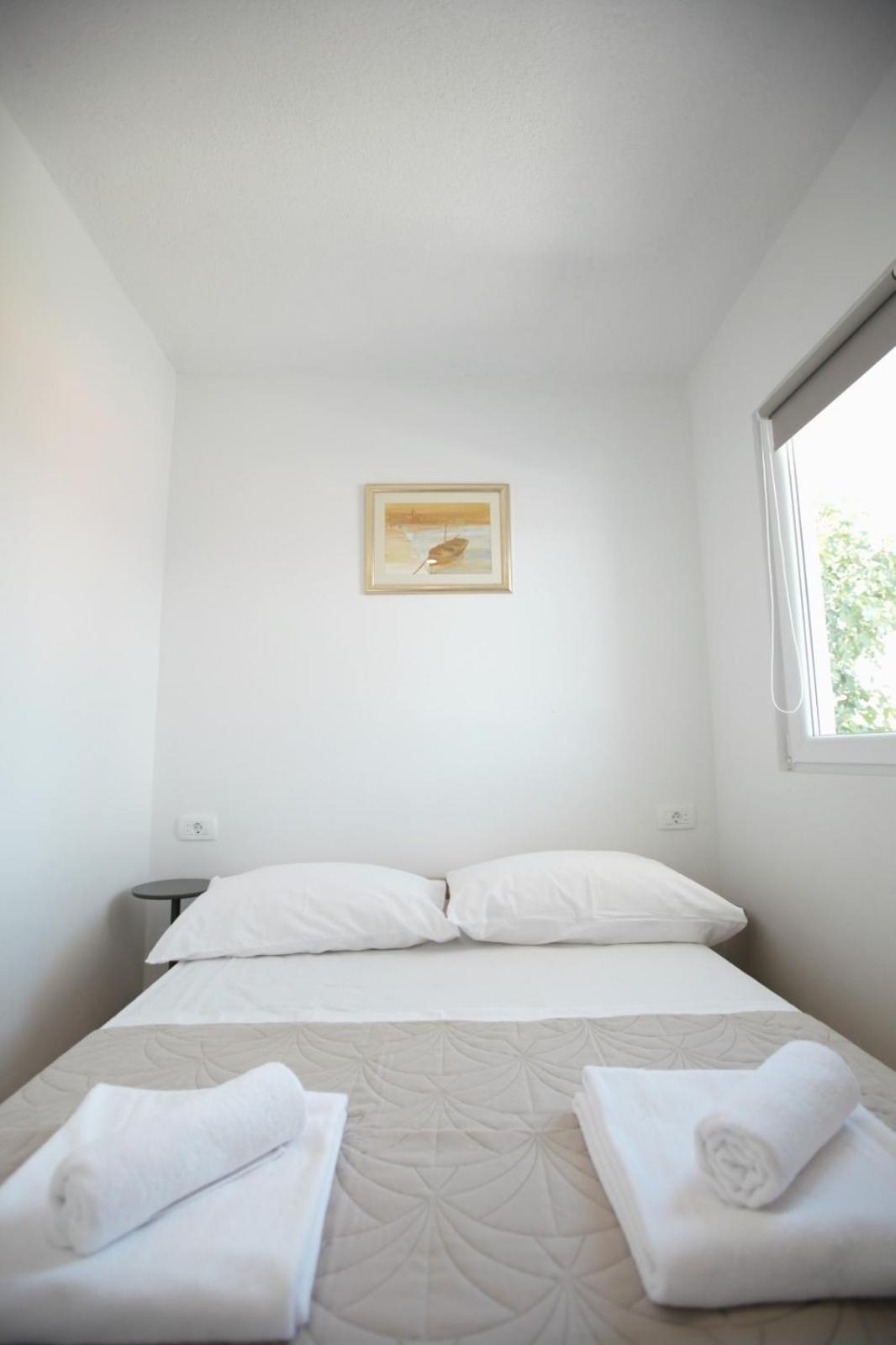 With Terrace And Sea View - Lucic *